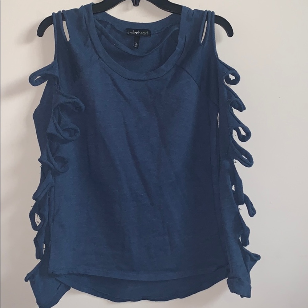 Derek Heart Blue Caged Sleeve Top
